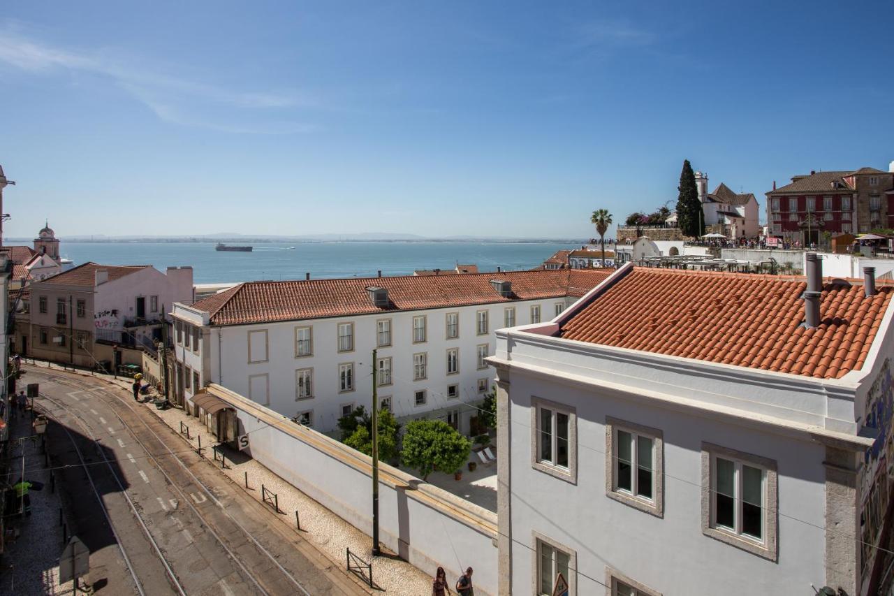 Alfama River View Tailor Made Flat Lisbon Bagian luar foto